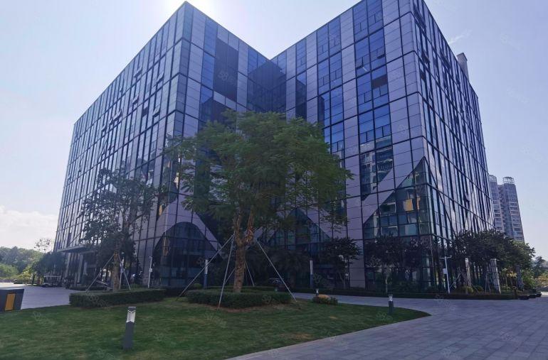 低价坂田地铁口2000平厂房写字楼出租100平可分租带精装修