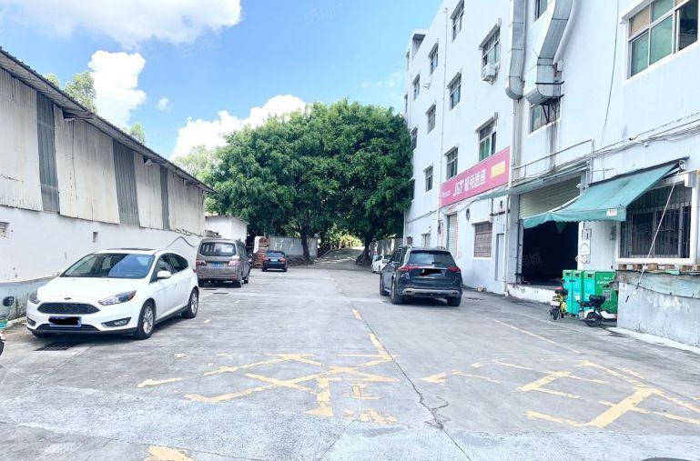 地铁口横岗产业园一楼650平厂房电商仓库出租带卸货平台可分租