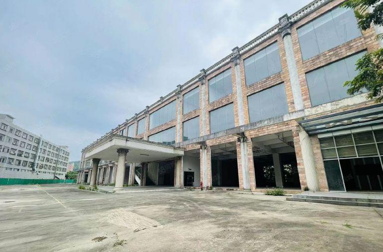 横岗园山独门独院直租特价15元原房东8000平空地