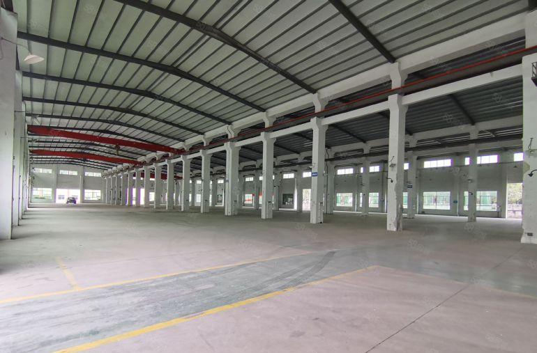 平湖富民工业区2000平方单一层10米高钢构厂房出租大小可分