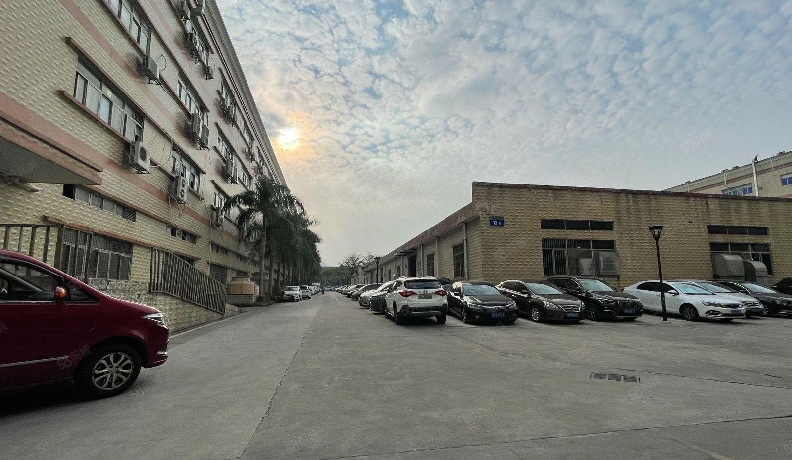 龙岗布吉坂田上雪工业园1000平方可分租厂房出租仓库原房东