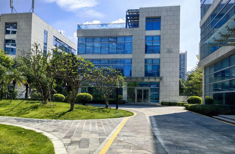 龙岗中心城电商园小独栋1000平方精装修办公室厂房大小可分租