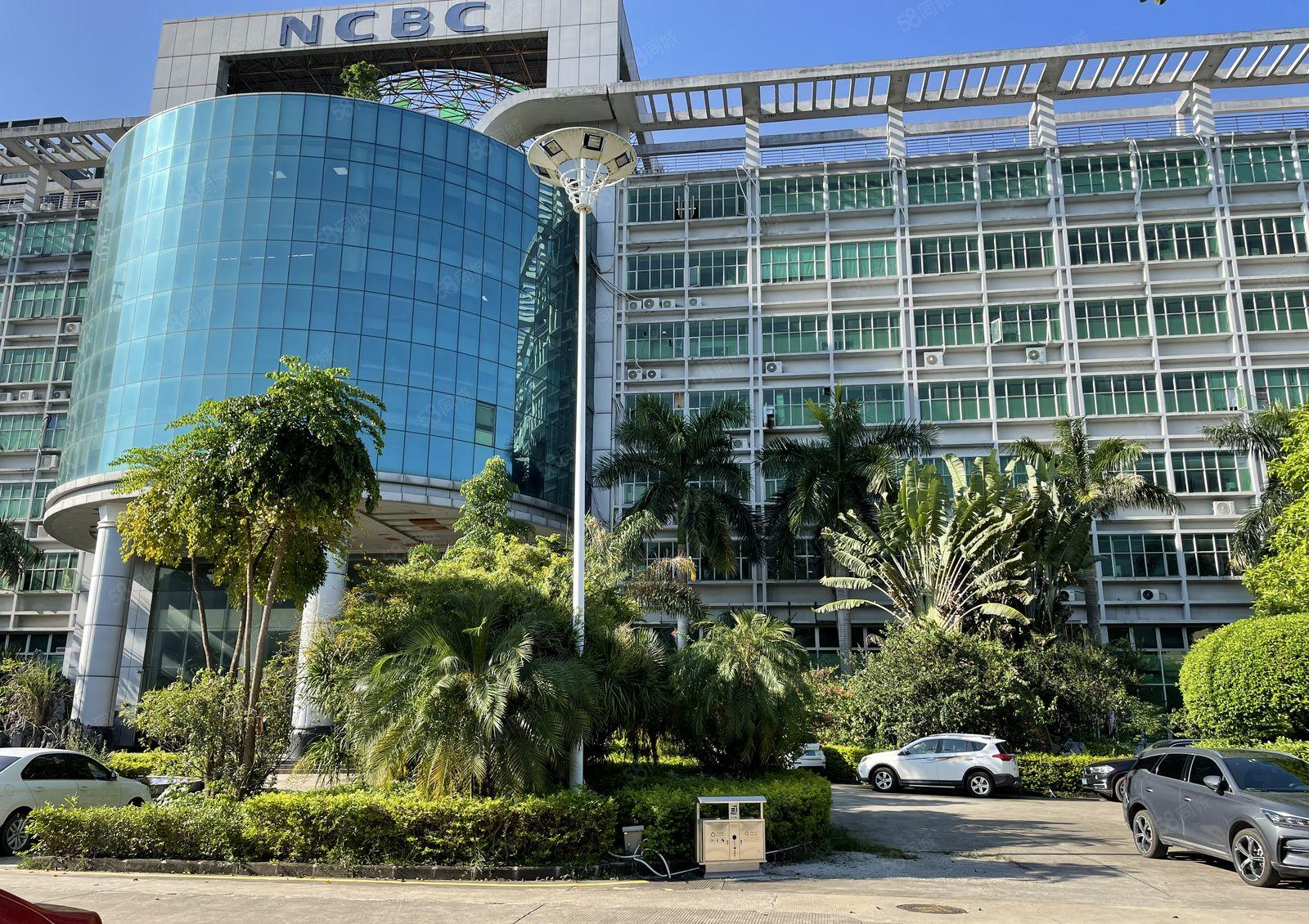 20元起龙岗宝龙工业园楼上1000平厂房仓库出租空地超大可分