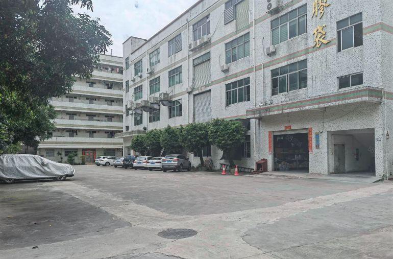 平湖新出独院7800平方厂房仓库出租大小分租交通便利可办环评