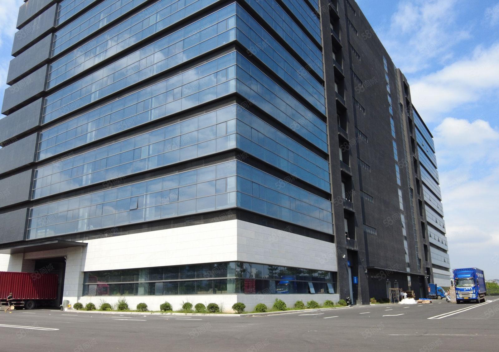 一手房东宝龙工业区新空出整栋500至6千平方红本厂房仓库出租