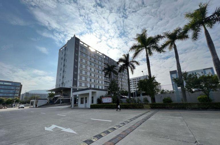 龙岗宝龙花园原房东实际面积厂房20000平方出租形象地段好