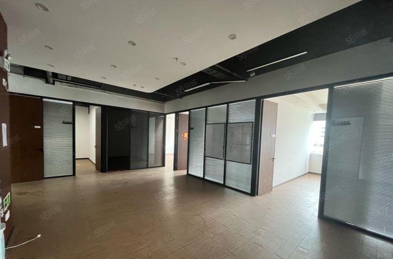 布吉坂田地铁口厂房仓库出租一二楼1000平办公室精装修