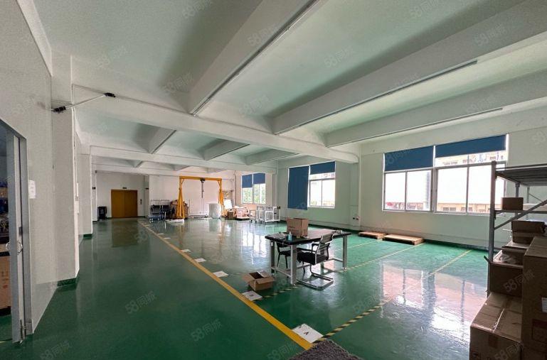 龙岗平湖华南城附近5000平精装修厂房仓库出租现成水电可环评