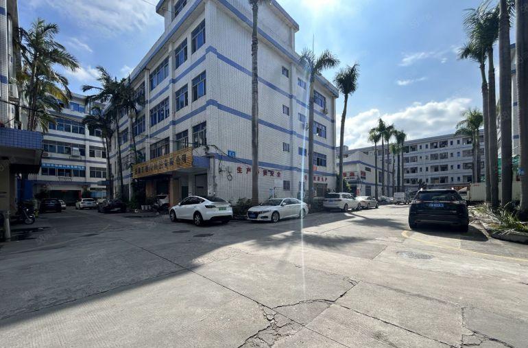 龙岗南联恒裕科技园楼上精装500平带办公室厂房实际面积出租