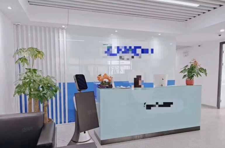 龙岗宝龙地铁站原房东直租独门独院厂房8000平可分租一楼6米