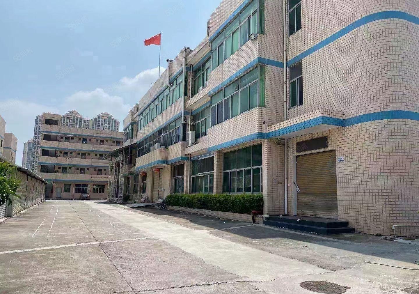 平湖富民二楼1200平方带办公室装修厂房出租