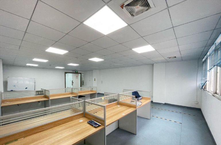 7成使用率！坂田350平独立小整层，可做办公，仓库出租