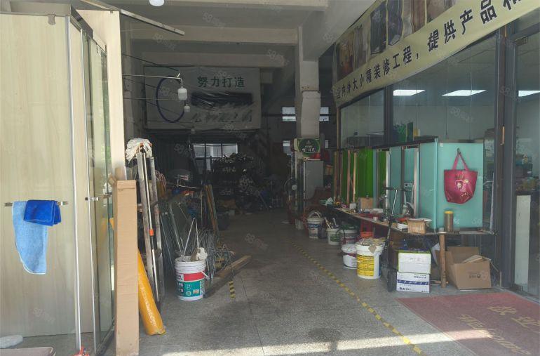 龙岗新生社区一楼厂房出租353平方15元起层高5米复式带阁楼