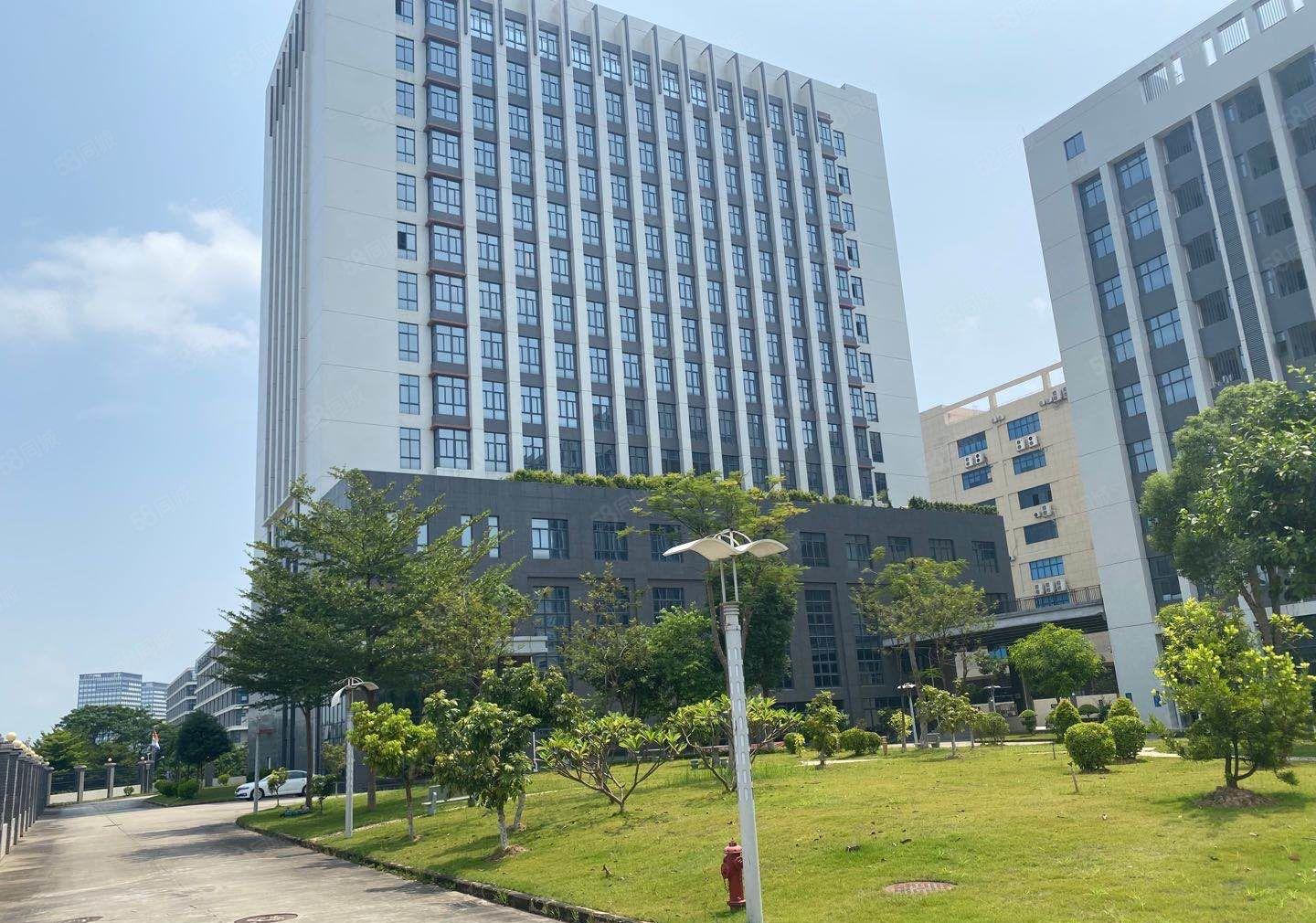 横岗荷坳新出2000平厂房仓库出租可分租一半带装修交通便利