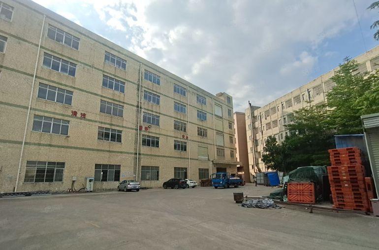 15块底价！龙岗区坪地坪西工业区楼上200平起租精装修