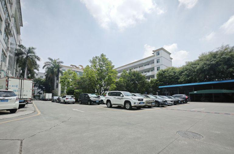 龙岗坂田电商园厂房带装修办公200平至2000平可分租出租