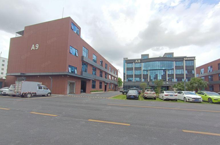 坂田贝尔地铁站旁工改商电商仓库300平起租总面积30000平