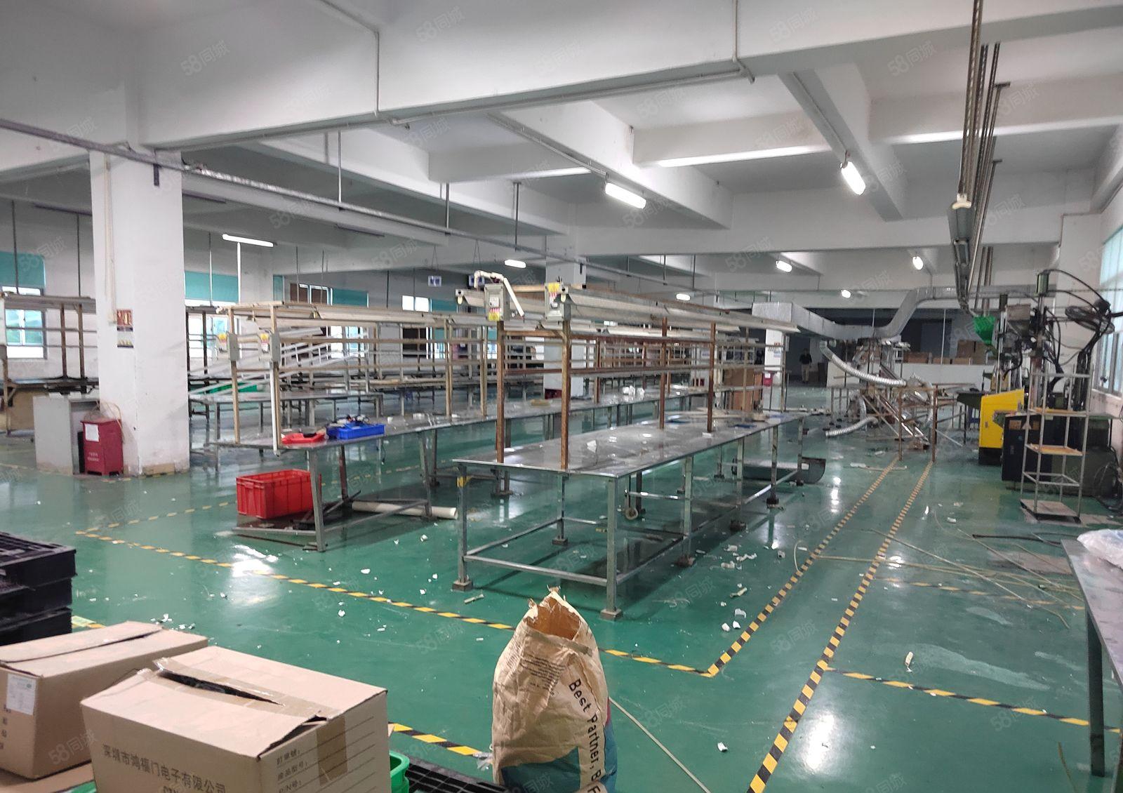 龙岗中心城原房东楼上1300平精装修厂房出租实际面积空地大