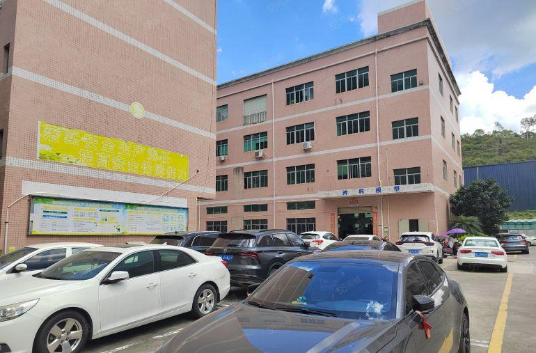 横岗坳背园区楼上1000平仓库厂房低价20元起出租，可以分租