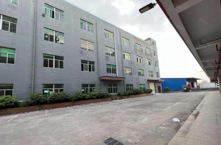 龙岗爱联楼上原房东厂房1450平仓库出租带装修无尘车间可分租