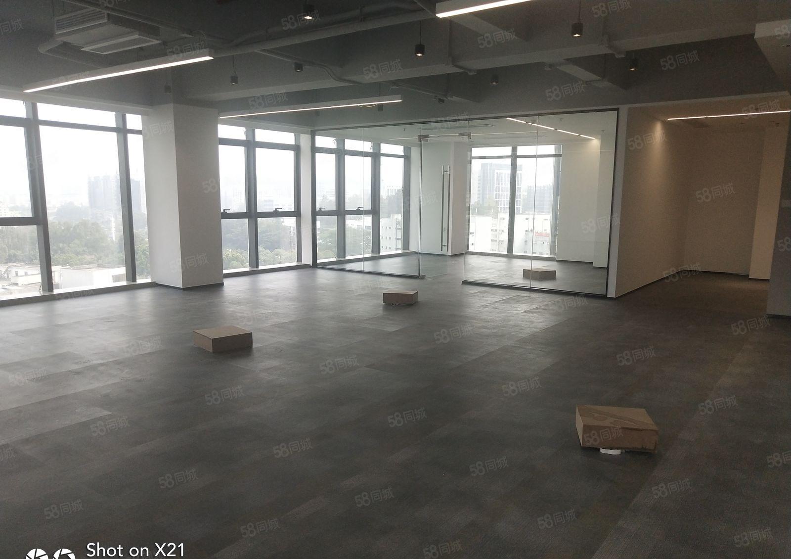 华南城电商园办公仓库招租150，260，500平等招租