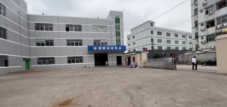 同乐独院一楼厂房分租2900平方仓库出租空地大带地坪漆可环评