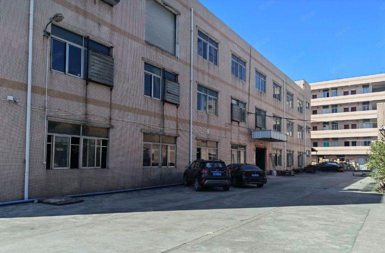 横岗新出6300平方独院厂房仓库出租分租形象好空地大交通便利