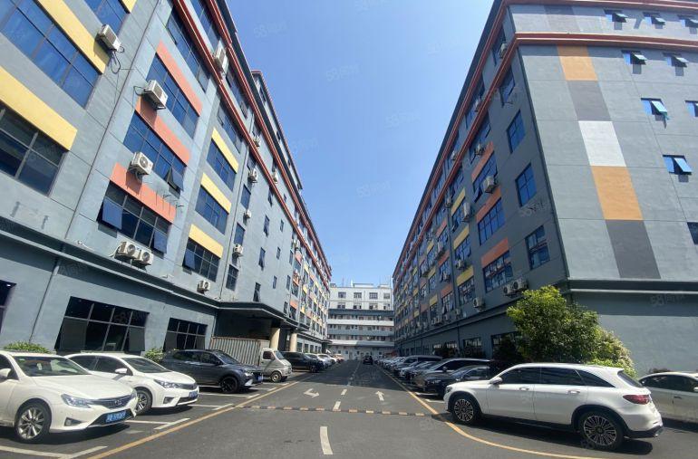 办公展厅研发小组装！龙岗中心城地铁站边全新装修红本厂房出租