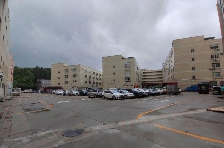 平湖富民工业区500平带地坪漆仓库厂房低价租300平起可分租