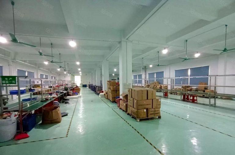 电商办公仓库坂田地铁口电商园楼上500至1500平低价出租！