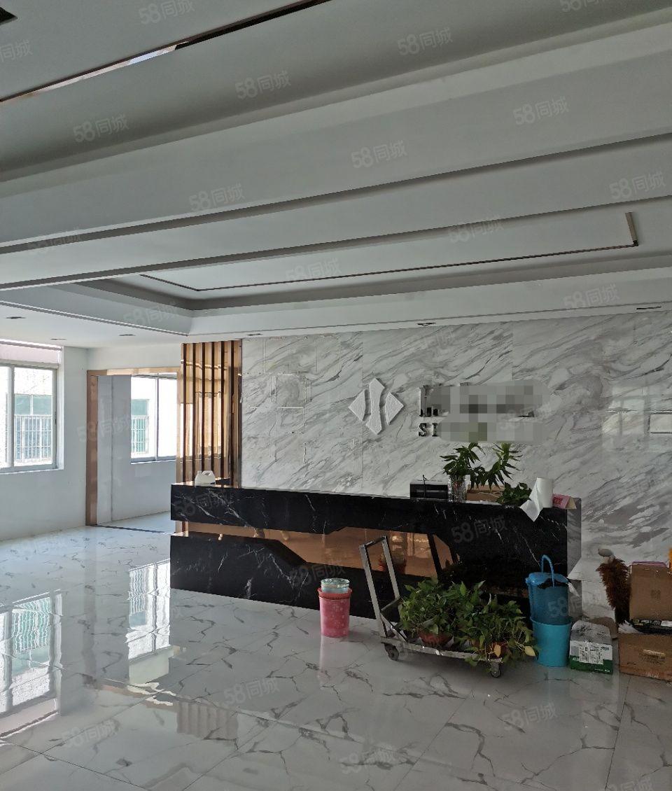 葵涌第三工业区原房东直租（免中介）独院厂房3800平米出租，