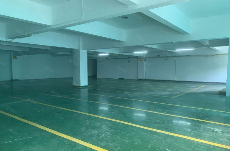 龙岗中心城新出2楼精装修1000平厂房仓库出租带现成水电可分