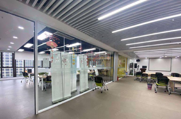 吉祥地铁口电商园2楼200平方精装修办公室厂房出租大小可分租
