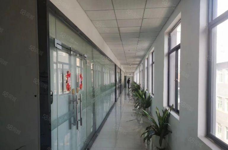 龙岗区南联爱联楼上1000平米精装修仓库厂房出租可分租价好谈