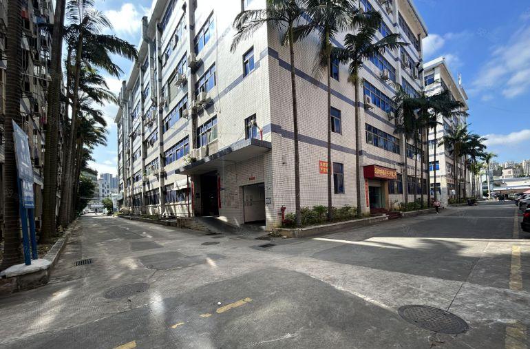 龙岗南联恒裕科技园楼上精装500平带办公室厂房实际面积出租