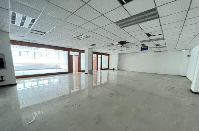 龙岗地铁口厂房300平仓库出租带精装修无尘间一楼上分租好招工