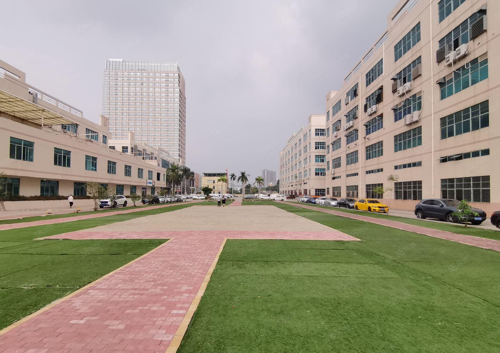 平湖地铁口捷威工业园新出2楼3000平厂房电商仓库出租可分租