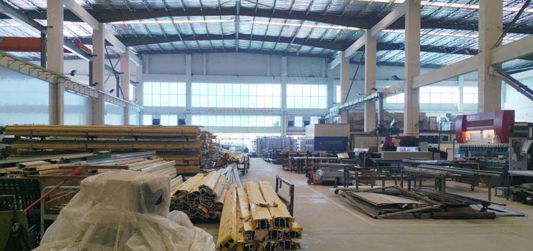 龙岗中心城五联外环高速口钢结构厂房仓库5000平方滴水9米