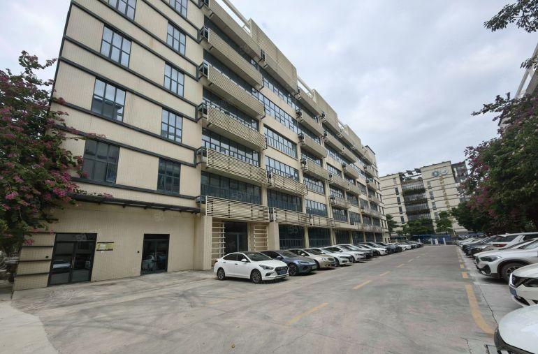 龙岗坪地六联村原房东红本厂房出租适应多种行业交通方便