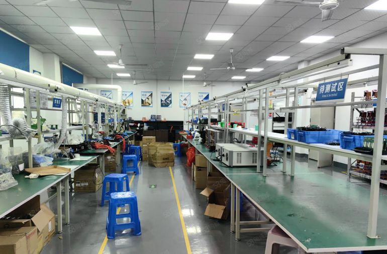 横岗六约地铁站附近原房东红本2楼1000平方精装修办公室厂房