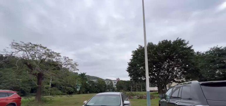 横岗地铁口花园式红本厂房2600平出租大小可分租形象好空地大