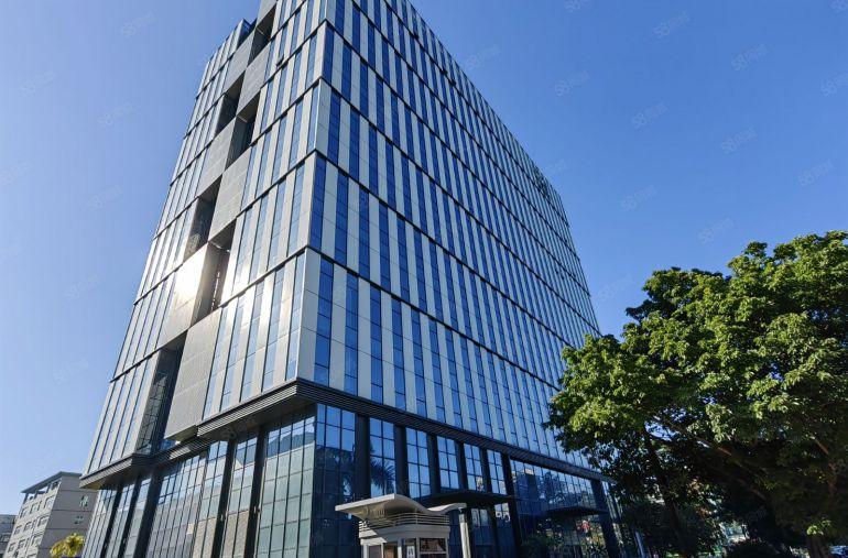 龙岗医疗芯片新能源工业上楼单层1700平国企全新红本厂房出租