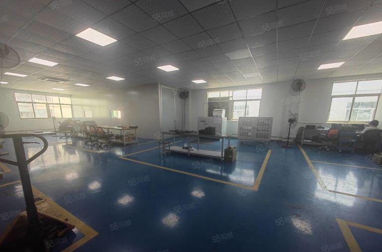 龙岗同乐地铁口工业区新出一楼二楼1950平厂房出租可分租
