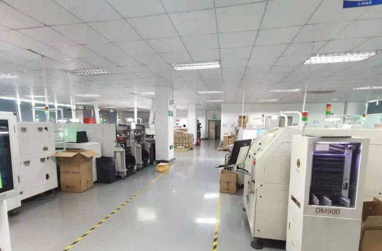 宝龙工业园区地铁口原房东红本厂房2楼500平方带装修大小可分