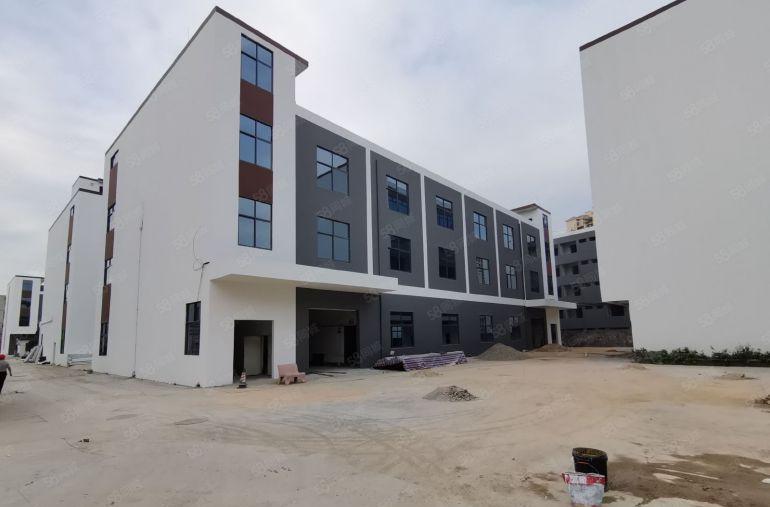 龙岗爱联地铁口独门独院分租一楼800平厂房出租带精装修办公室