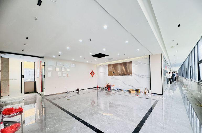 1000平起分龙岗地铁口8000平精装修办公仓库厂房出租分租