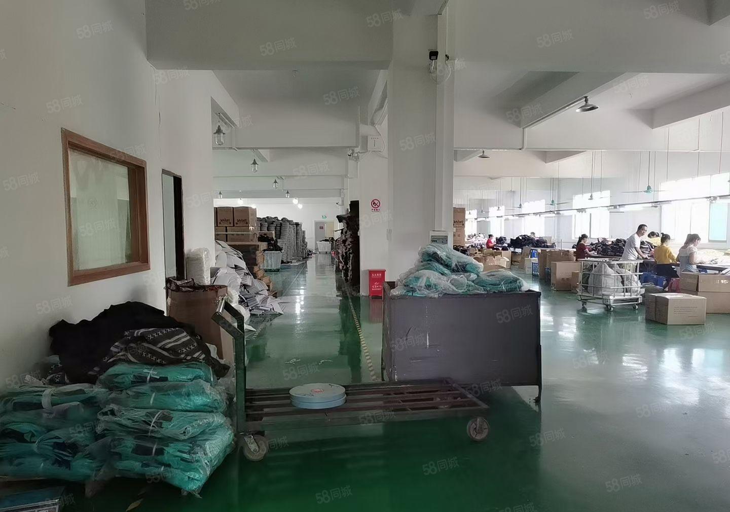 平湖山夏二楼1200平方带办公室装修厂房出租