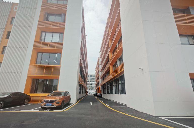 坂田地铁口精装修电商厂房出租200平起可出租一楼仓库大小分租