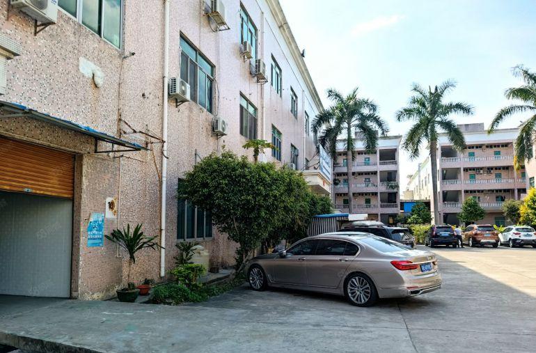 可分层租横岗村委独院3600平重工业厂房仓库出租