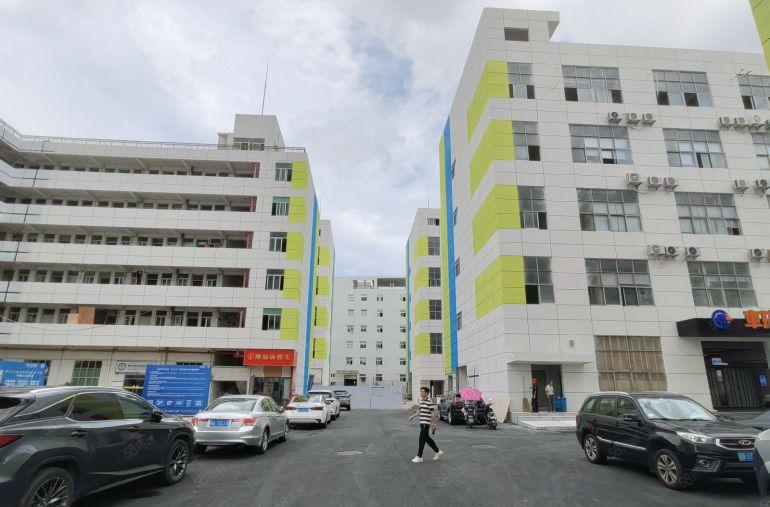 坂田地铁站电商园一楼物流仓库出租200平500平楼上办公可分